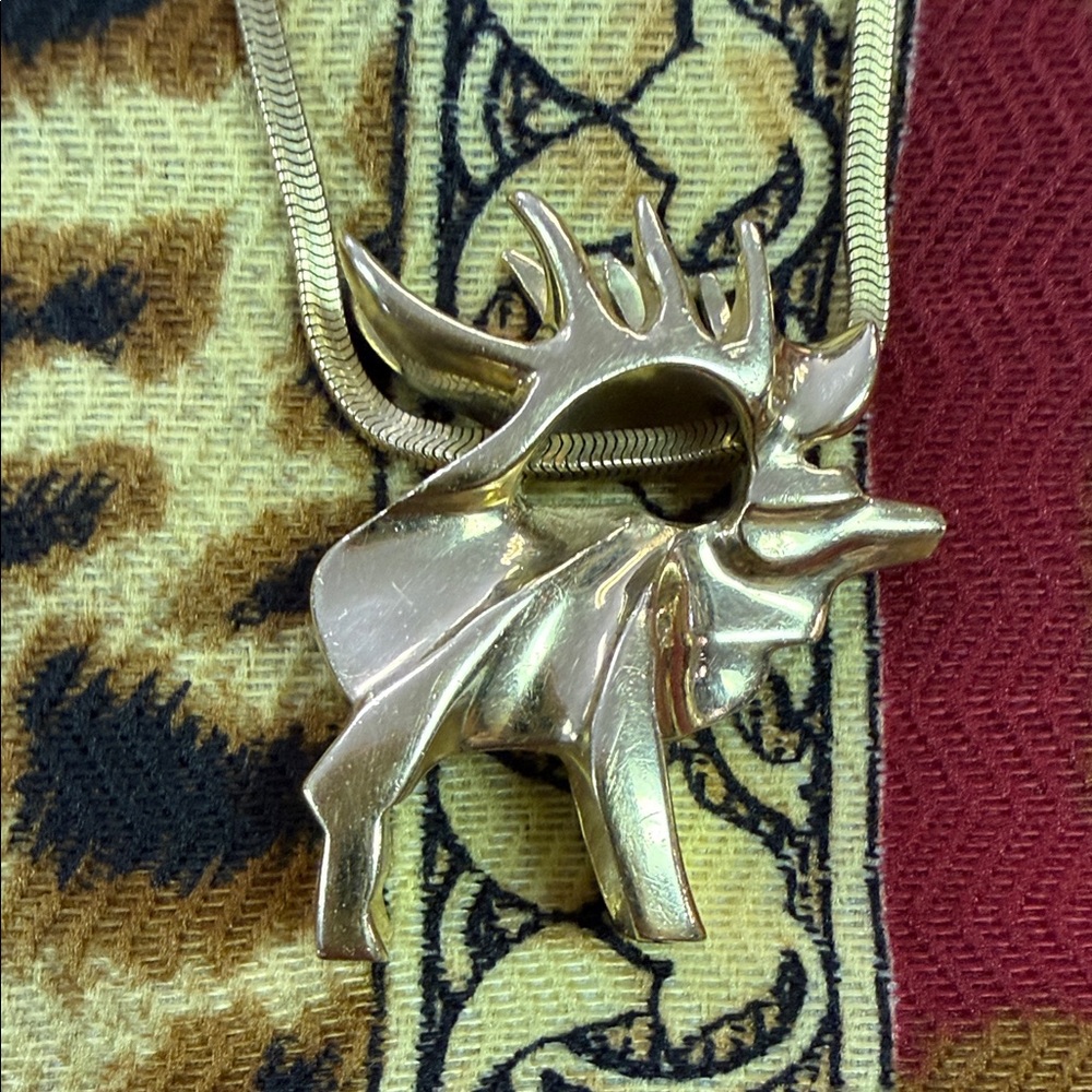 😍1991’ 14K Gold Elk Pendant By Sam Ferraro! Reasonable Offers before it’s gone!